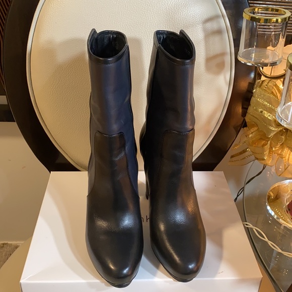 Balenciaga boots authentic used very clean EU 37. U.S 6.5. - Picture 5 of 8